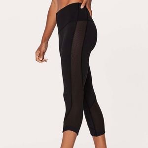 Lululemon Ready Set Go Crop (21") in Black